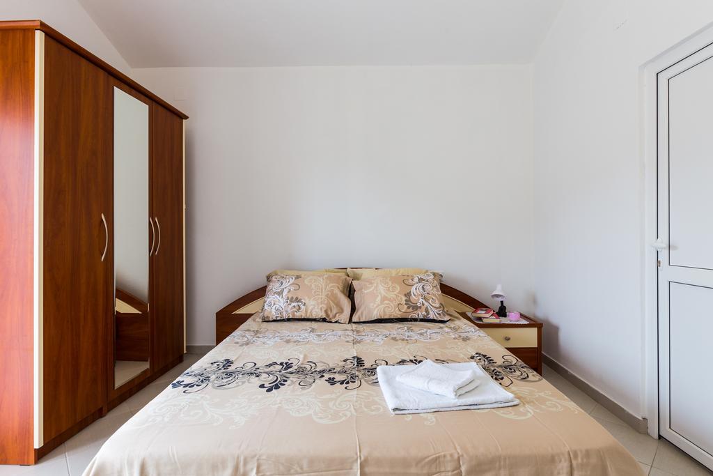 Apartments Sofia Sutomore Dış mekan fotoğraf
